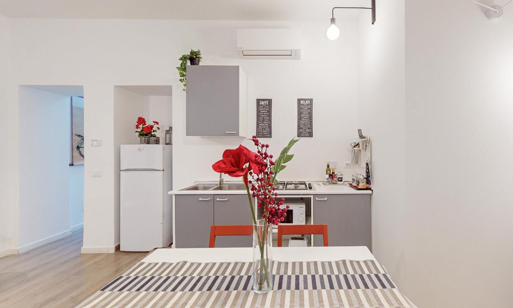 New Japan Trastevere Apartment Рим Екстер'єр фото